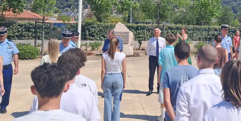 Toulon : La gendarmerie du Var forme des lycéens à la sécurité publique en immersion