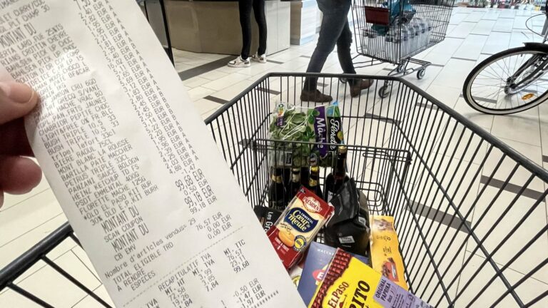 Les supermarchés Coopérative U introduisent le ticket carbone pour chaque produit acheté.