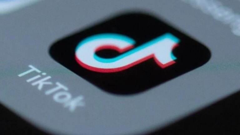 L’Europe accuse TikTok de dangerosité pour les mineurs et envisage des sanctions.