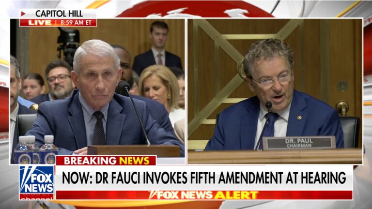 Anthony Fauci interrogé par des législateurs sur la gestion de la pandémie aux États-Unis