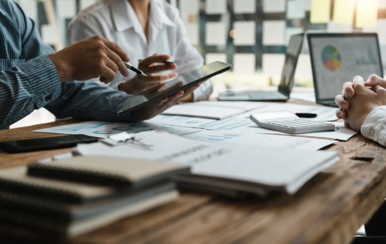 Cybermalveillances en 2025 : les secteurs les plus ciblés et leurs conséquences pour les entreprises.
