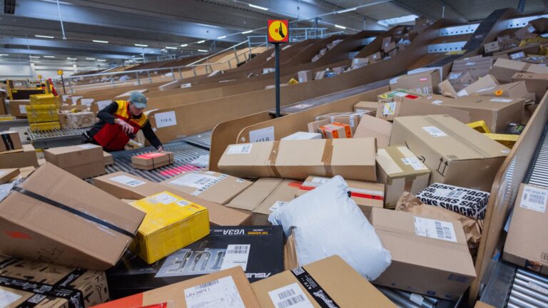 Taxe européenne de 3 euros sur les petits colis : modalités d’application selon les achats.
