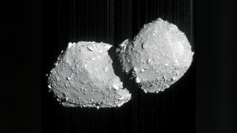 La sonde japonaise Hayabusa2 capture une photo d’un astéroïde à deux têtes à 62 millions de miles.