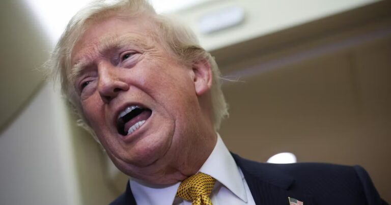 Trump discute avec l’Iran tout en affirmant que le cessez-le-feu est caduc.