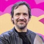 Alexandre Astier reconnu pour sa maîtrise de l&rsquo;élocution dans le cinéma français.