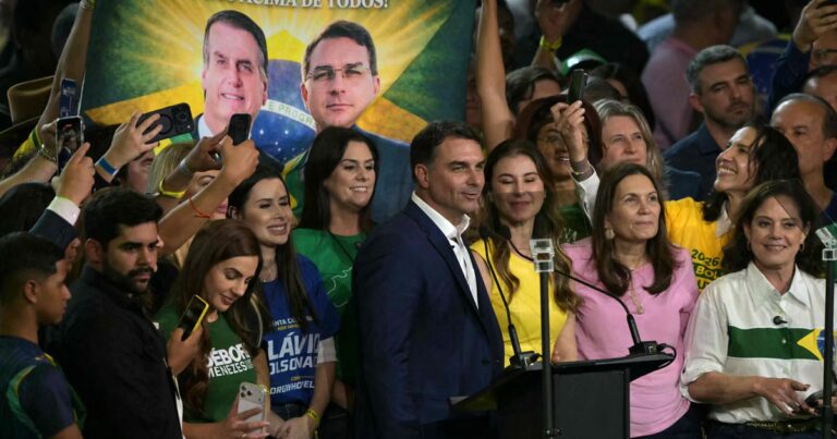 Brésil : Flávio Bolsonaro face à des critiques sur son manque de propositions avant la présidentielle
