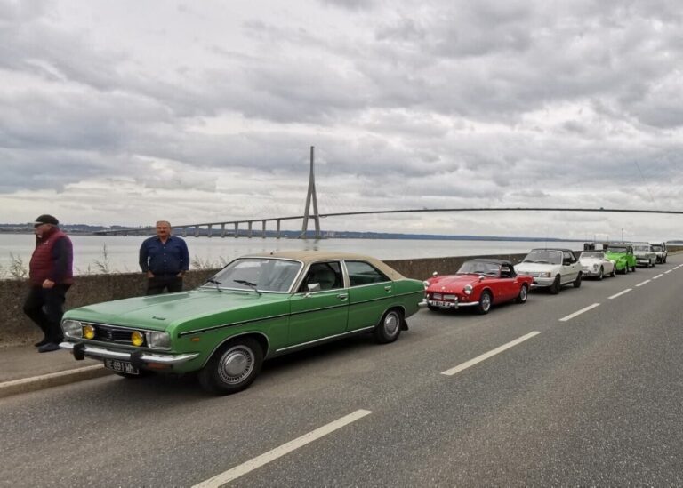 Cresseveuille : Les Belles Calandres du pays d’Auge organisent un rallye de voitures anciennes.