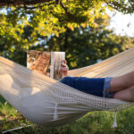 Un été relax : la tendance à ne rien faire en plein air gagne du terrain en France.