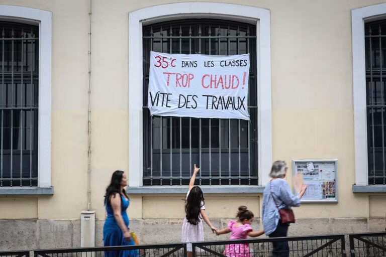 Canicule en France : la dette climatique atteint un seuil critique pour l’environnement.