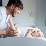 Liste de naissance : les achats pour bébé souvent regrettés par les parents en France
