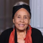 Betye Saar, pionnière de l&rsquo;art afro-américain, décède à 99 ans aux États-Unis.