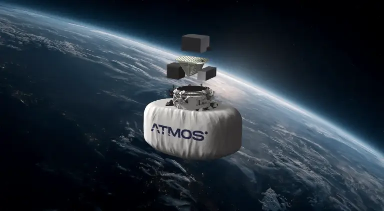 Une start-up franco-allemande développe un bouclier gonflable pour récupérer des objets sur Terre.
