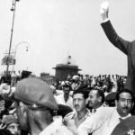 Londres et Paris perdent leur influence mondiale après l’affaire de Suez.