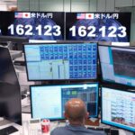 Les médias japonais alertent sur la chute historique du yen et ses implications économiques.