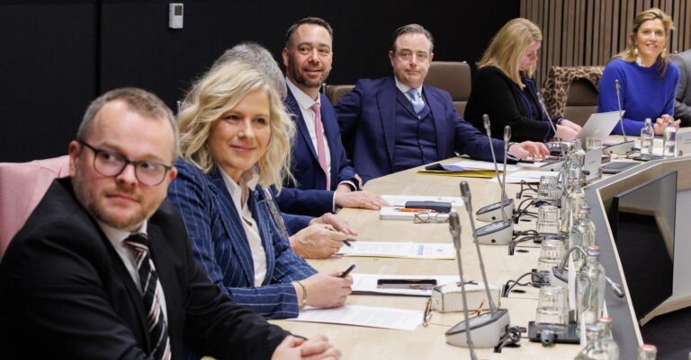 Le gouvernement se prononce sur les horaires accordéon et les congés supplémentaires.