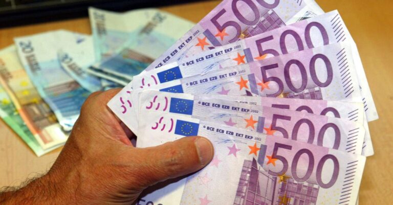 Réforme fiscale en Arizona : 500 euros de plus par mois pour travailleurs, retraités et chômeurs.