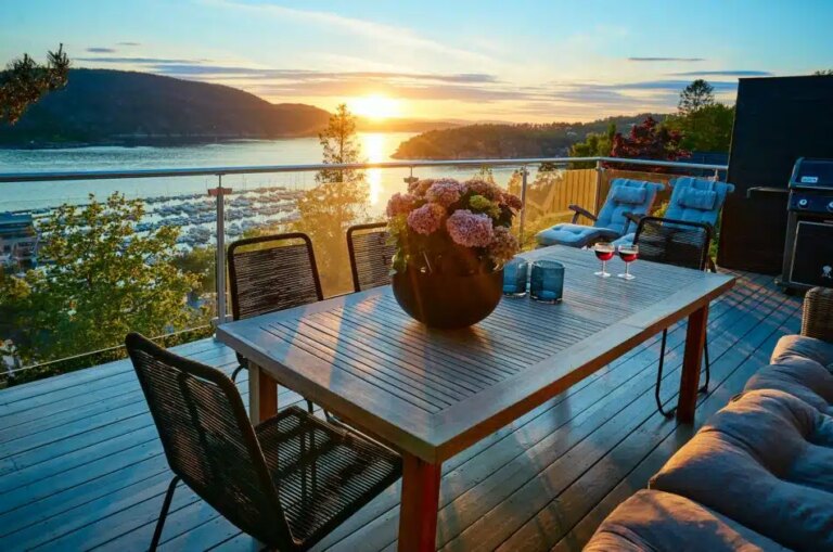 Locations Airbnb dans le Sud : 3 hébergements dans le Var et le Vaucluse pour une évasion confidentielle.