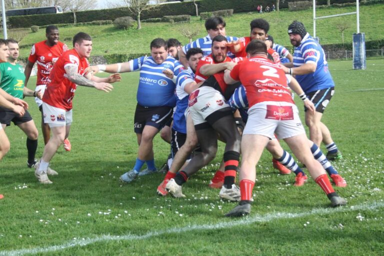 Blaye et Saint-André-de-Cubzac : Composition des équipes de rugby révélée pour la saison.