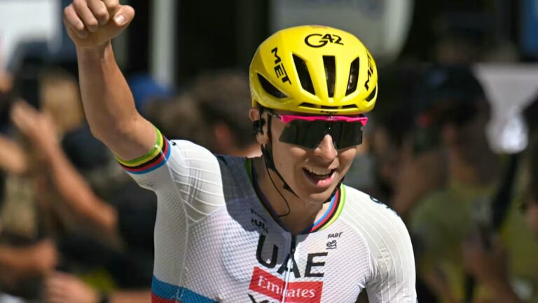 Tadej Pogacar remporte la 3e étape du Tour de France et prend le maillot jaune.