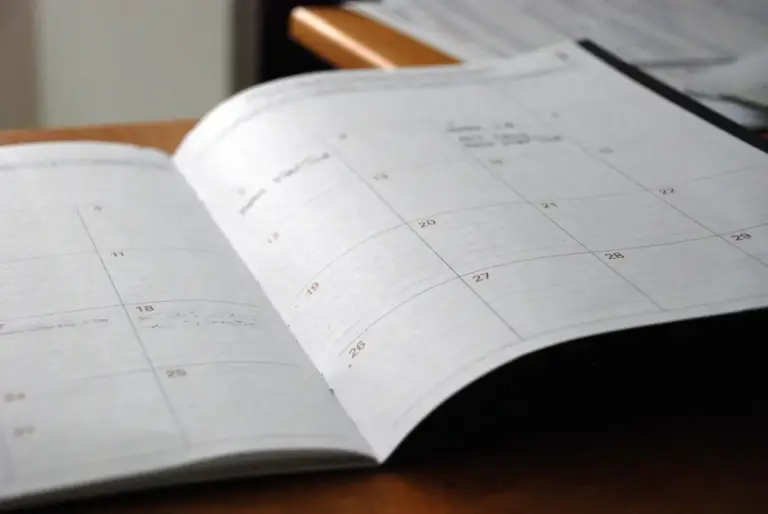 Vacances scolaires 2026-2027 : dates par zone scolaire en France dévoilées.