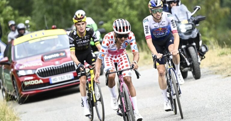 Carapaz remporte sa seconde étape au Tour de France et renforce son maillot à pois.