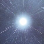 Des lasers créent des photons dans le vide, révélant des propriétés inattendues de l’espace.