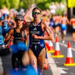 Cassandre Beaugrand remporte un podium historique en escrime pour le sport féminin.