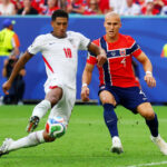 Norvège 1 – Angleterre 2 : Jude Bellingham inscrit le but décisif pour l’Angleterre.