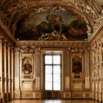Rouverture de la galerie d&rsquo;Apollon au Louvre, mais sans les œuvres volées.