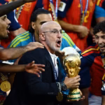 L’Espagne remporte la Coupe du monde, soulignant les enjeux du football moderne.