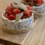 Cheesecake salé à la truite et tomates : une nouvelle tendance culinaire en France