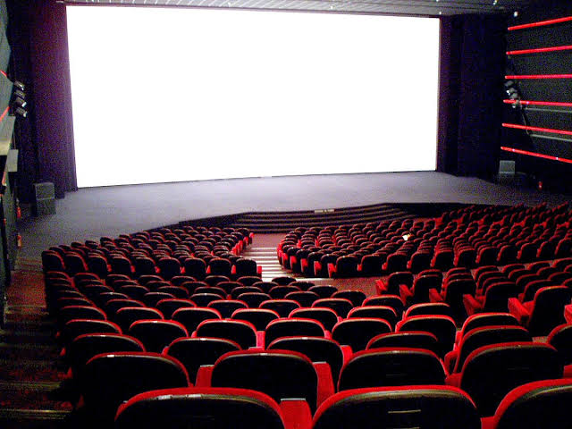 Cinéma : Recettes en salles atteignent près de 130 MDH au Maroc en 2025