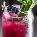 Recette de citronnade à la myrtille : boisson rafraîchissante recommandée par des nutritionnistes.