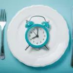 L&rsquo;alimentation intermittent pourrait faciliter la perte de poids par rapport au comptage des calories.