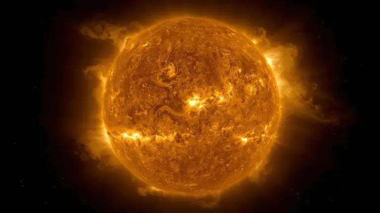 Des scientifiques découvrent que le Soleil contient 55 % d’argent en plus que prévu.