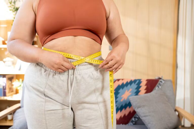 Durée d’entraînement recommandée pour réduire la graisse abdominale selon les experts en santé.