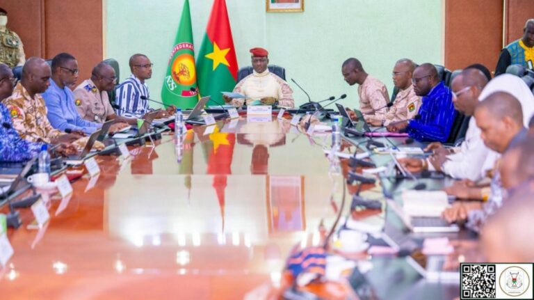 Burkina Faso : digitalisation de l’identité et réforme de la formation professionnelle en cours.