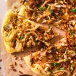 Recette authentique de la tarte aux oignons de Marcel Pagnol, un plat traditionnel français.