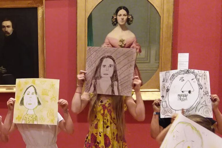 Tour de France des musées : 35 étapes adaptées aux enfants pour des visites estivales.