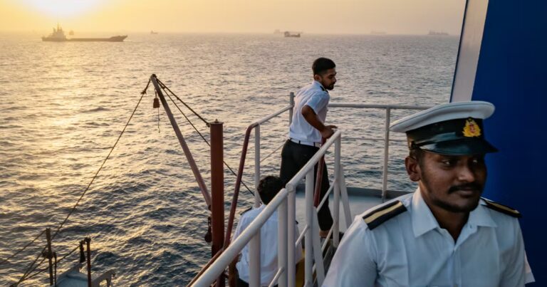 De plus en plus d’Indiens choisissent une carrière de marin pour des opportunités économiques.