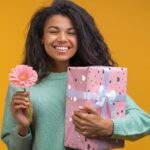 Offrir des cadeaux à ses enseignants : pratiques et implications dans le système éducatif.