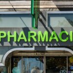 Sérum de pharmacie réduit rides et retend les traits en deux semaines selon une étude.