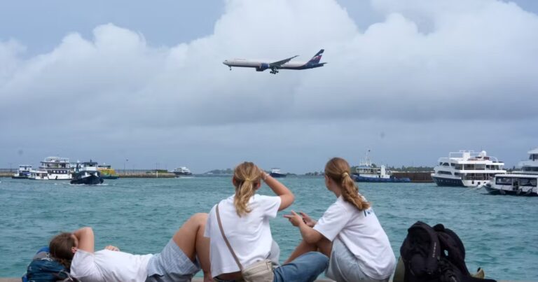 Vacances : les défis rencontrés par les familles en période estivale.