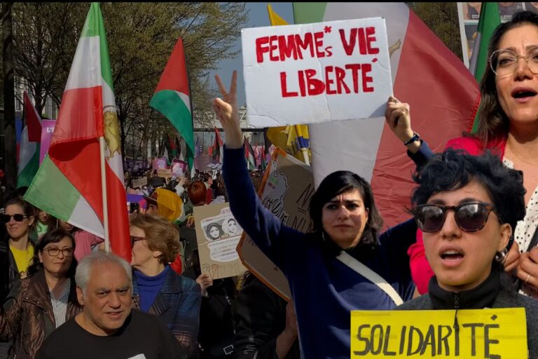 Des femmes iraniennes manifestent à Paris pour leurs droits lors du cortège du 8 mars.