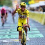 Tadej Pogacar remporte son 5e Tour de France, consolidant sa position de leader dans le cyclisme.