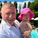 Boris Becker passe des vacances en famille à Milan avec sa fille Zoë.