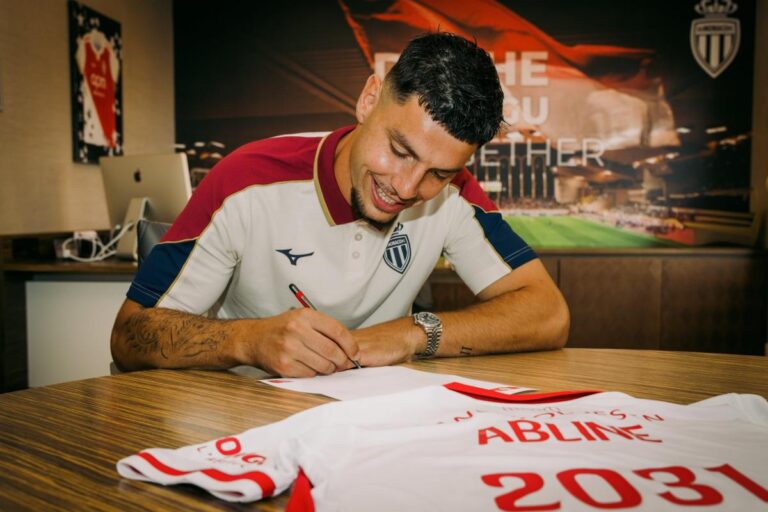 Mercato : Monaco investit dans Matthis Abline, ancien attaquant de Nantes.