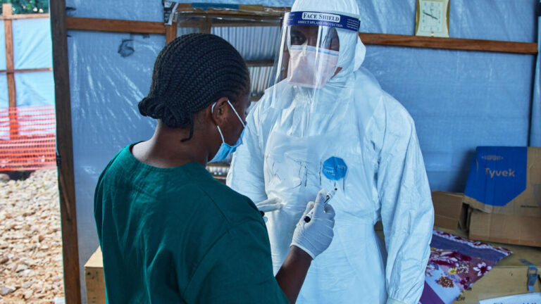 RDC : Coordination des financements pour la riposte contre Ebola en difficulté
