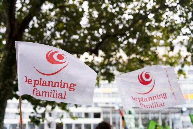 Lutte du Planning familial contre l’IVG et la contraception, 70 ans après sa création.
