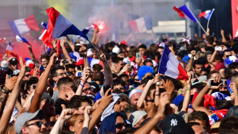 Absence de fan-zone à Marseille pour la demi-finale France-Espagne de la Coupe du monde.